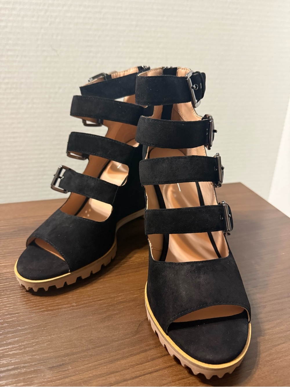 New! Paolo Black Suede Multi-Buckle Wedge Sandals Size 10